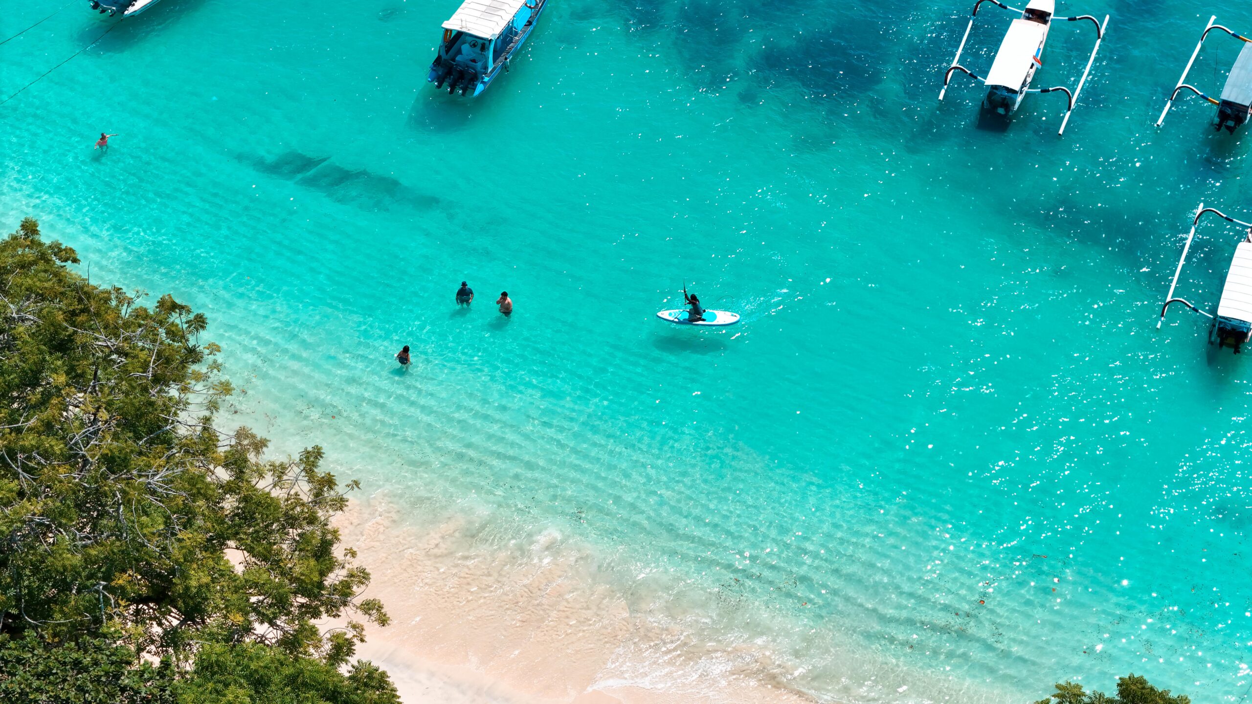 Aerial view of Mushroom Beach in Nusa Lembongan with turquoise water and beachfront scenery